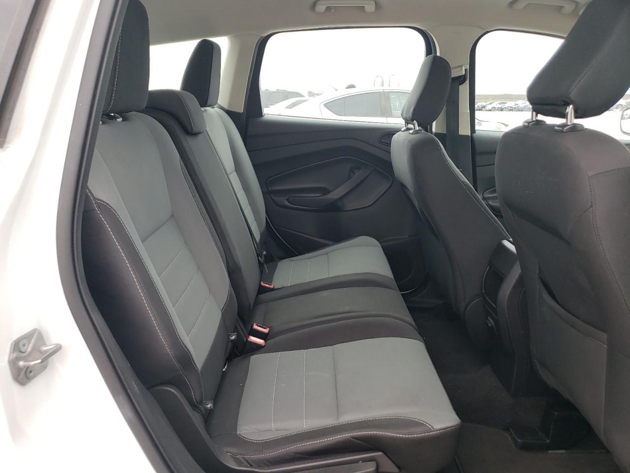2019 Ford Escape - Image 10