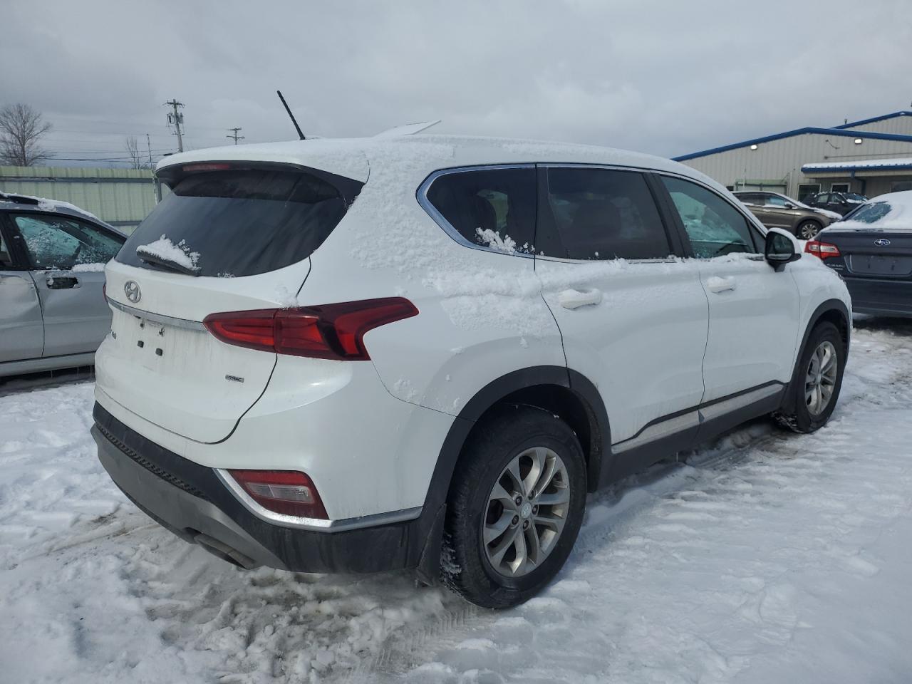 2020 Hyundai Santa Fe - Image 3