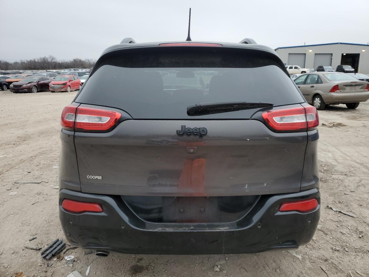 2018 Jeep Grand Cherokee - Image 6