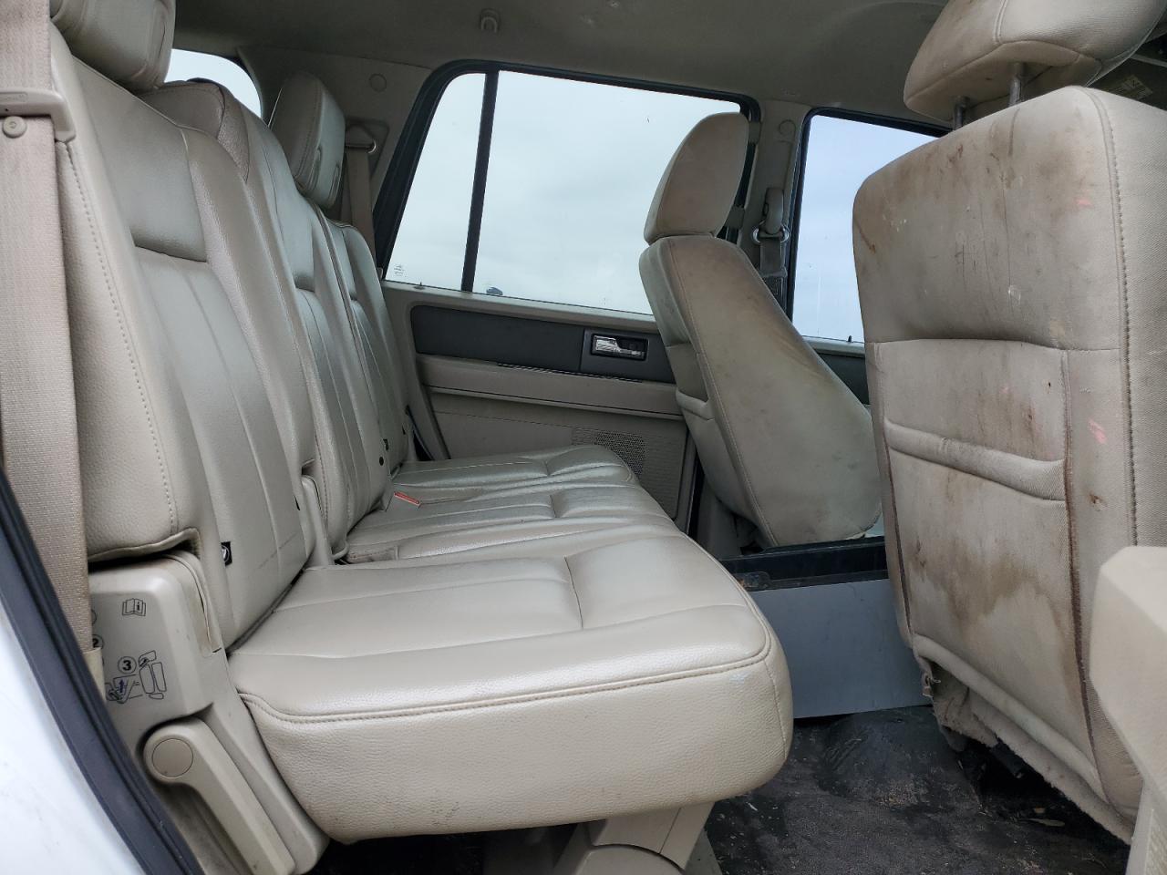 2009 Ford Expedition - Image 10