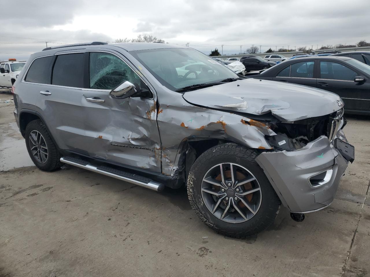 2019 Jeep Grand Cherokee - Image 4