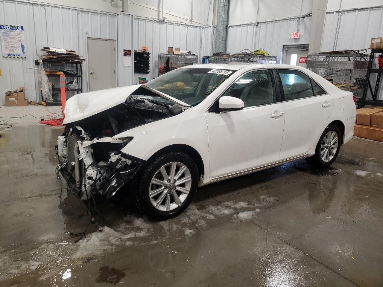 2014 Toyota Camry - Image 1