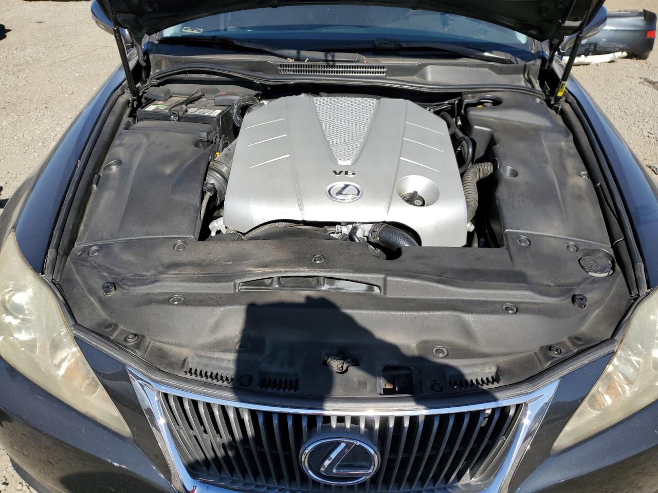 2009 Lexus IS - Image 11
