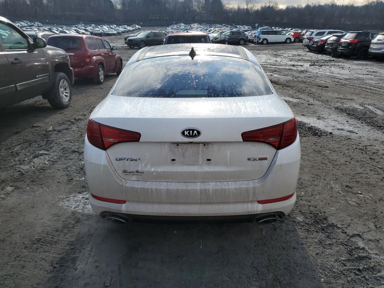 2011 Kia Optima - Image 6