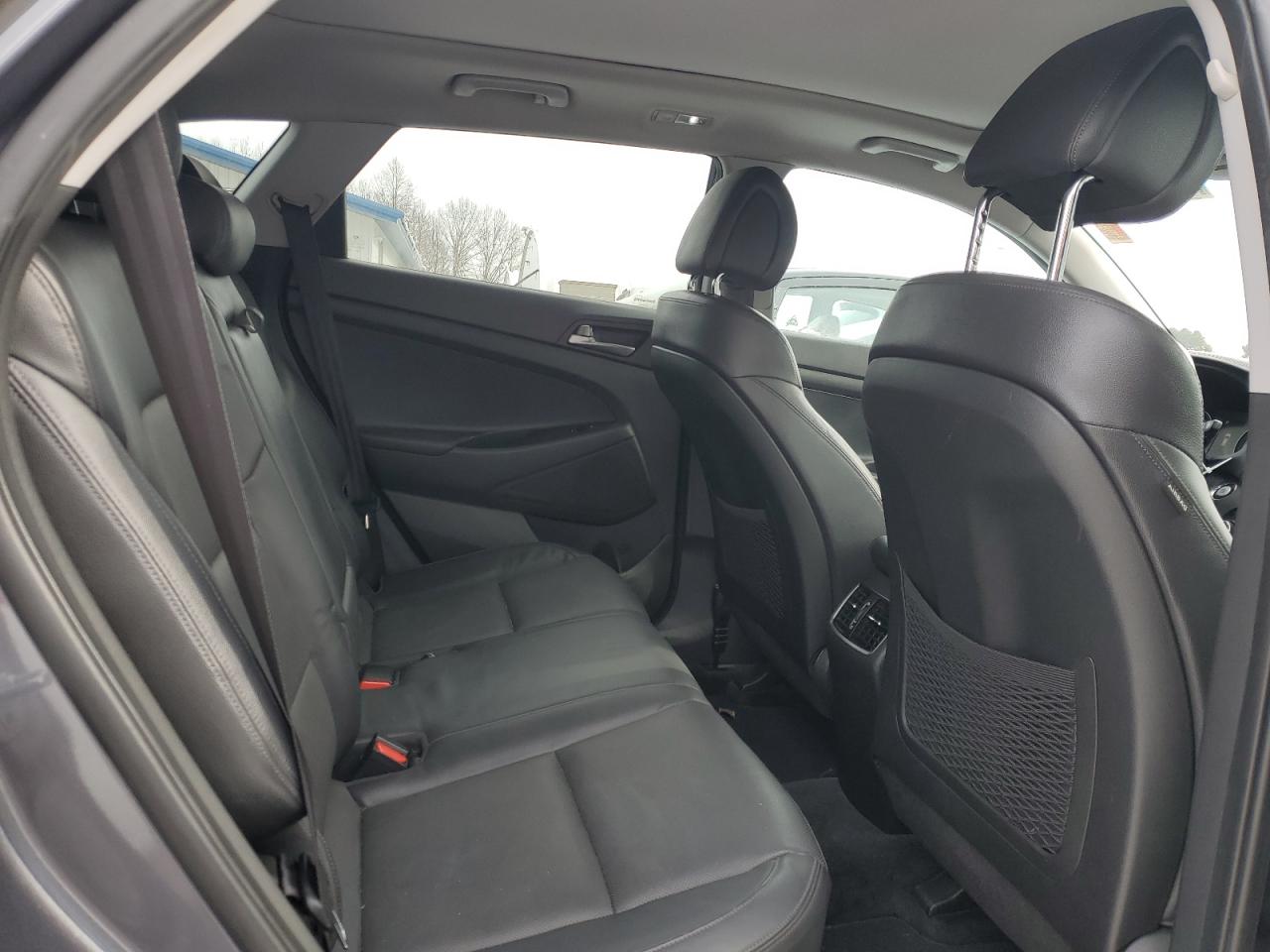 2016 Hyundai Tucson - Image 11
