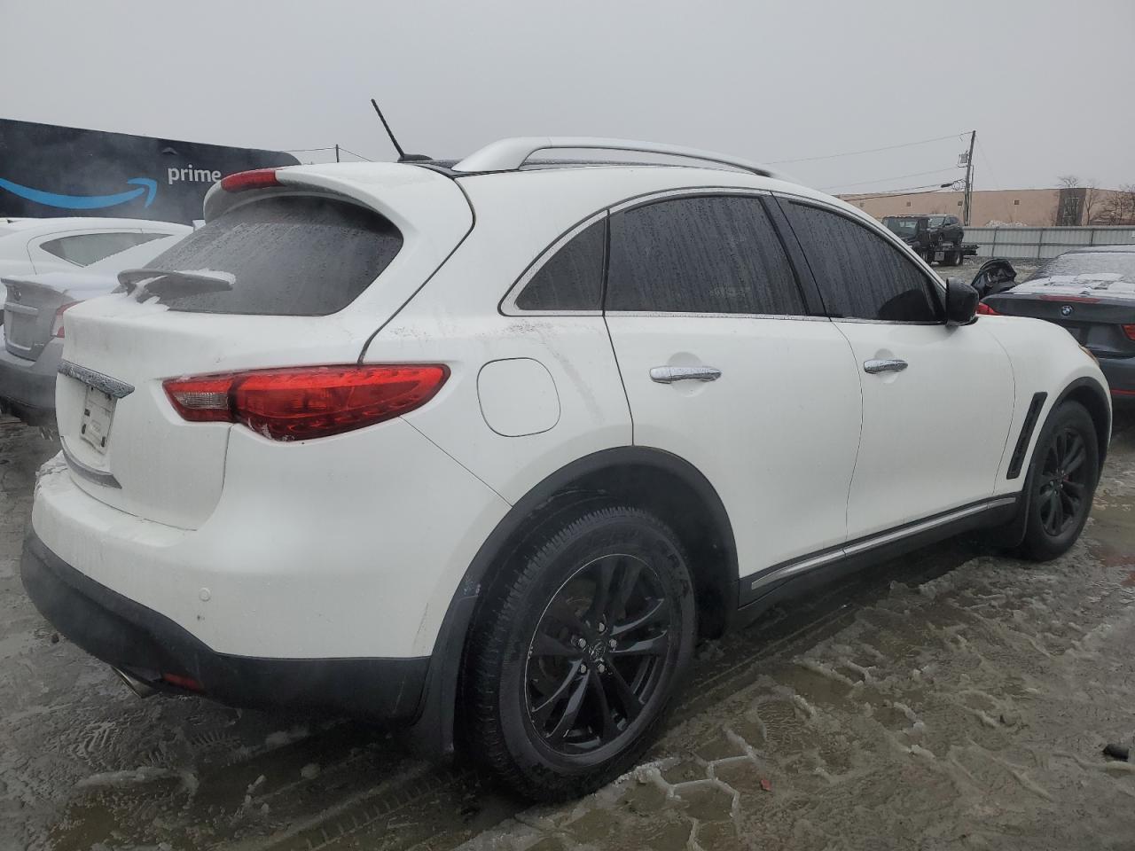 2010 Infiniti FX - Image 3