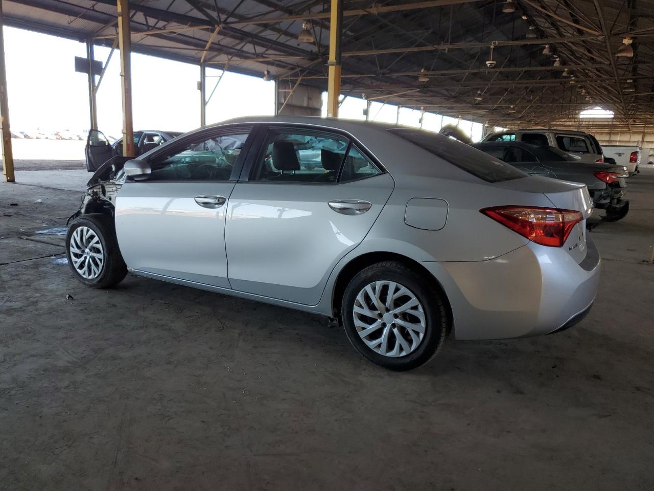 2018 Toyota Corolla - Image 2