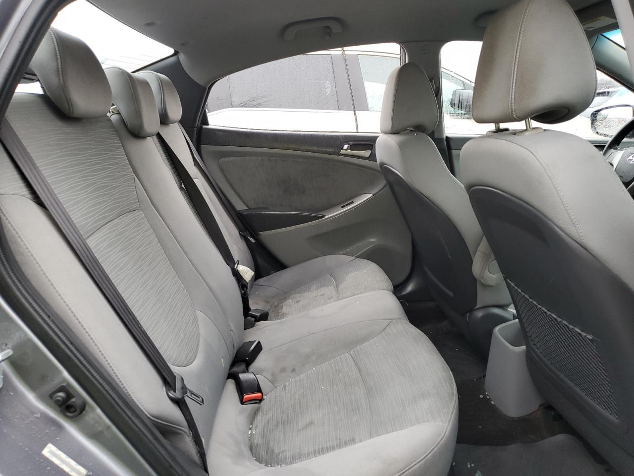 2015 Hyundai Accent - Image 10