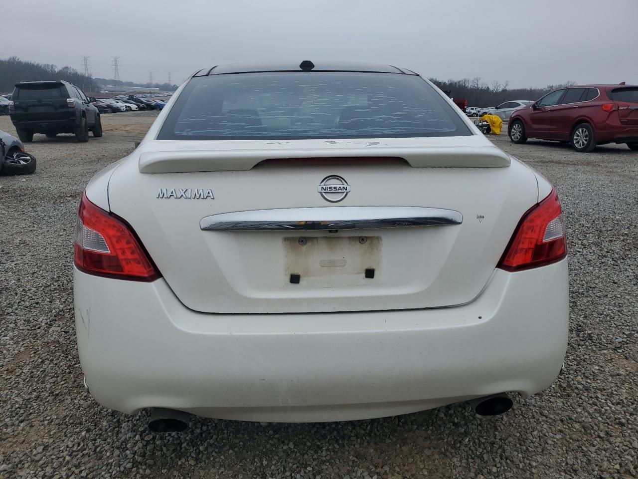 2010 Nissan Maxima - Image 6