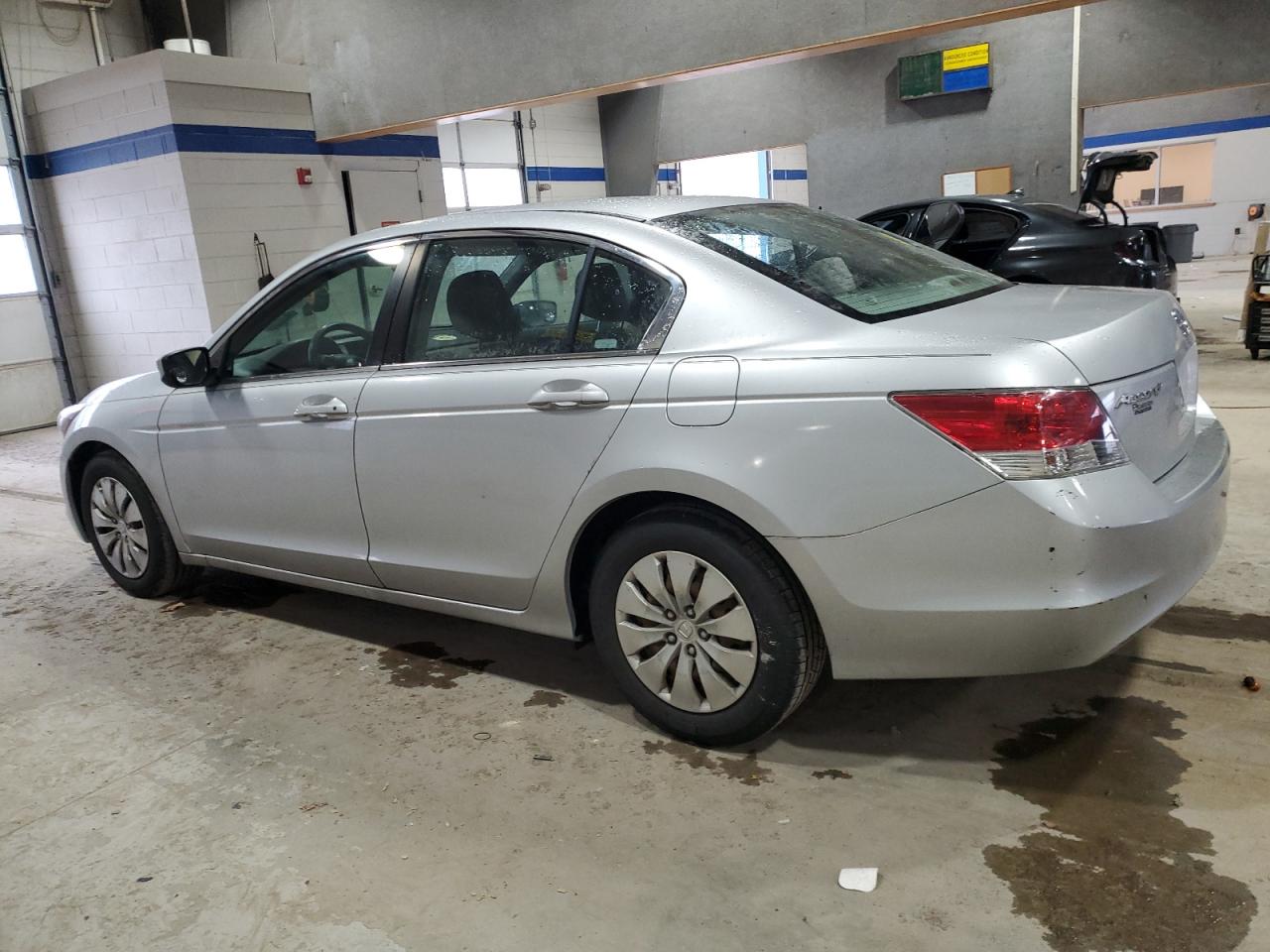 2009 Honda Accord - Image 2
