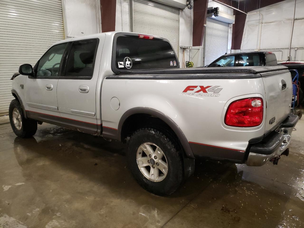 2002 Ford F-150 - Image 2