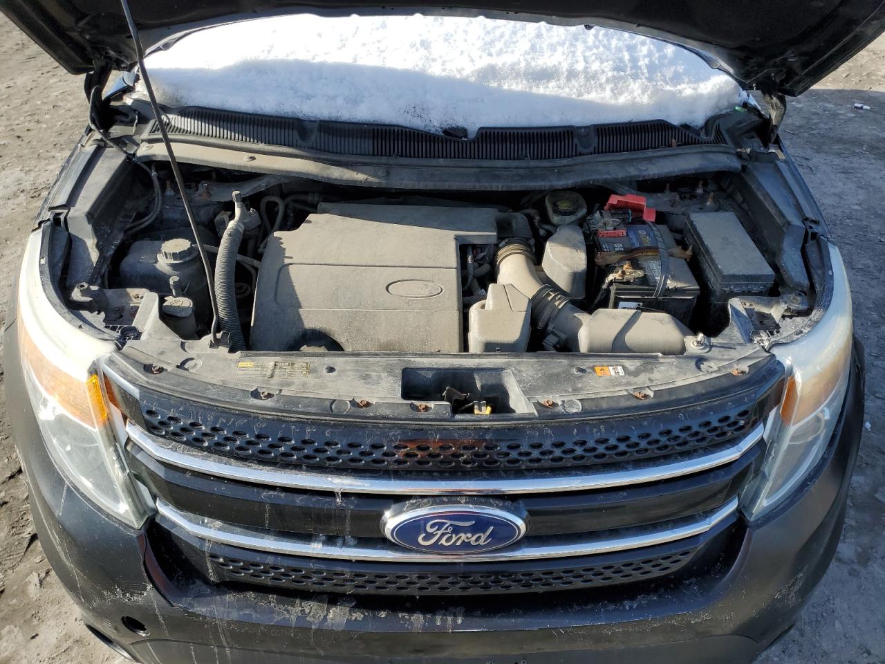 2011 Ford Explorer - Image 12