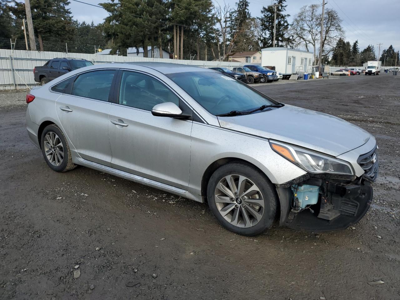 2015 Hyundai Sonata - Image 4
