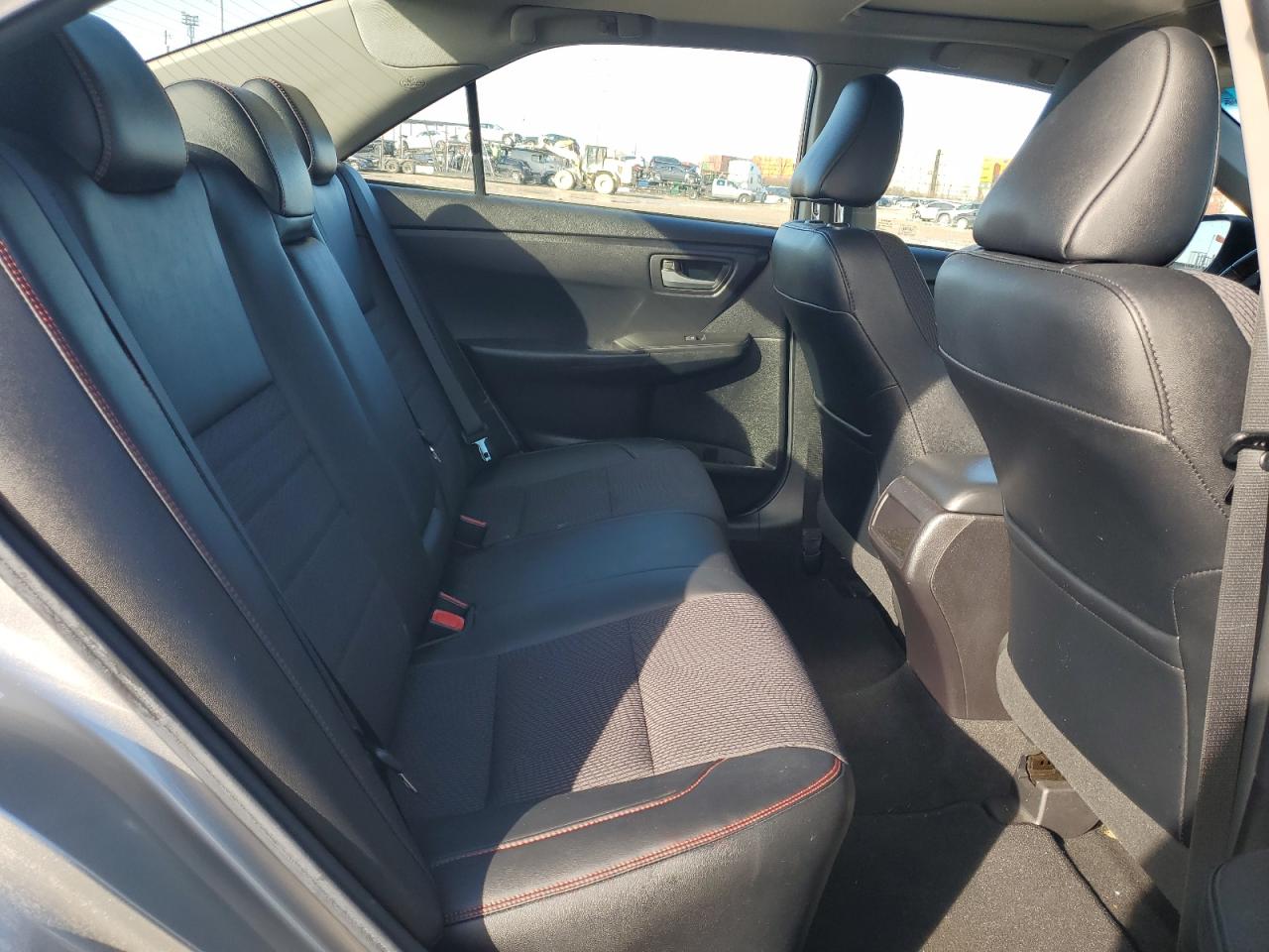 2016 Toyota Camry - Image 10