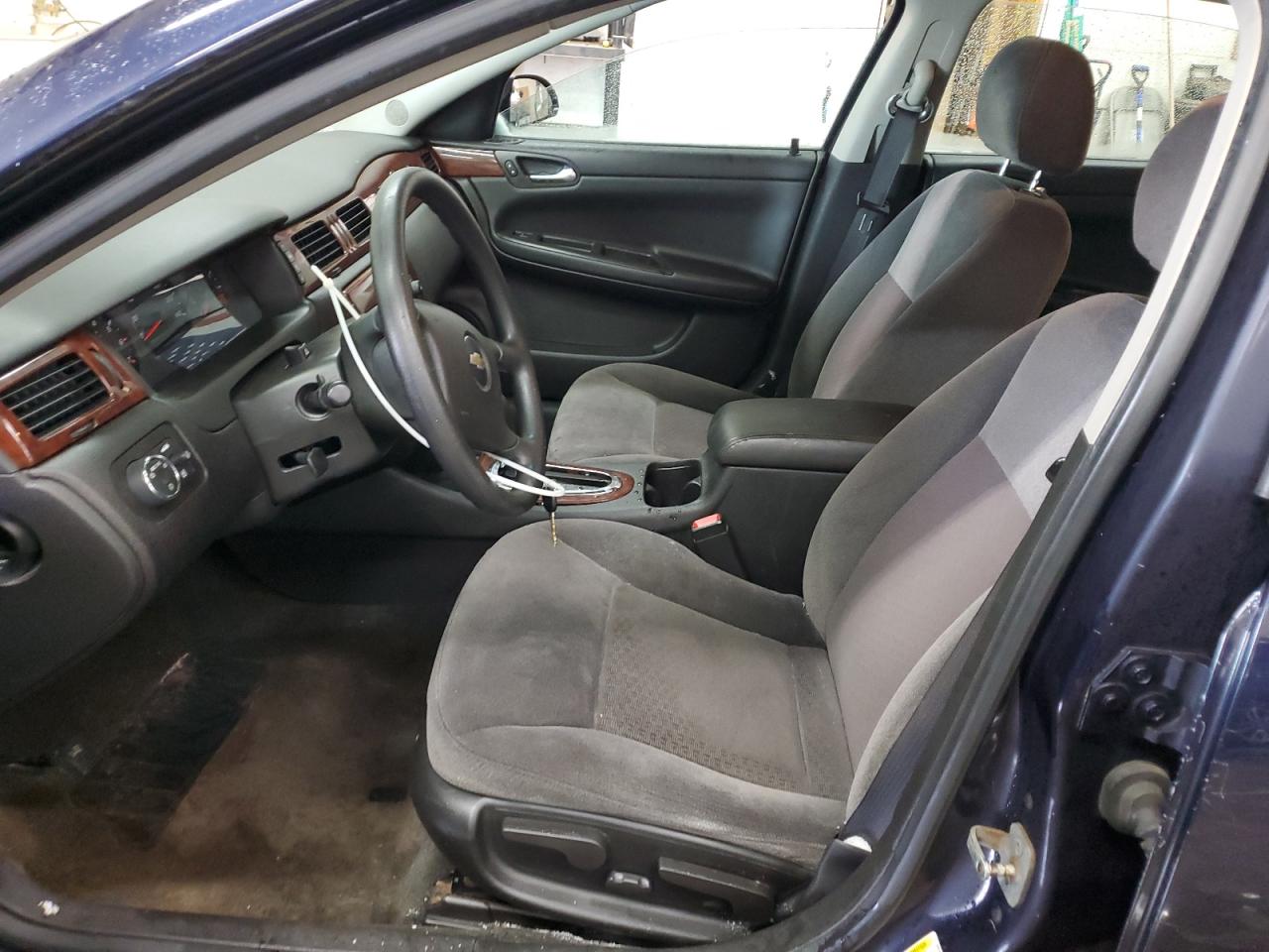 2008 Chevrolet Impala - Image 7