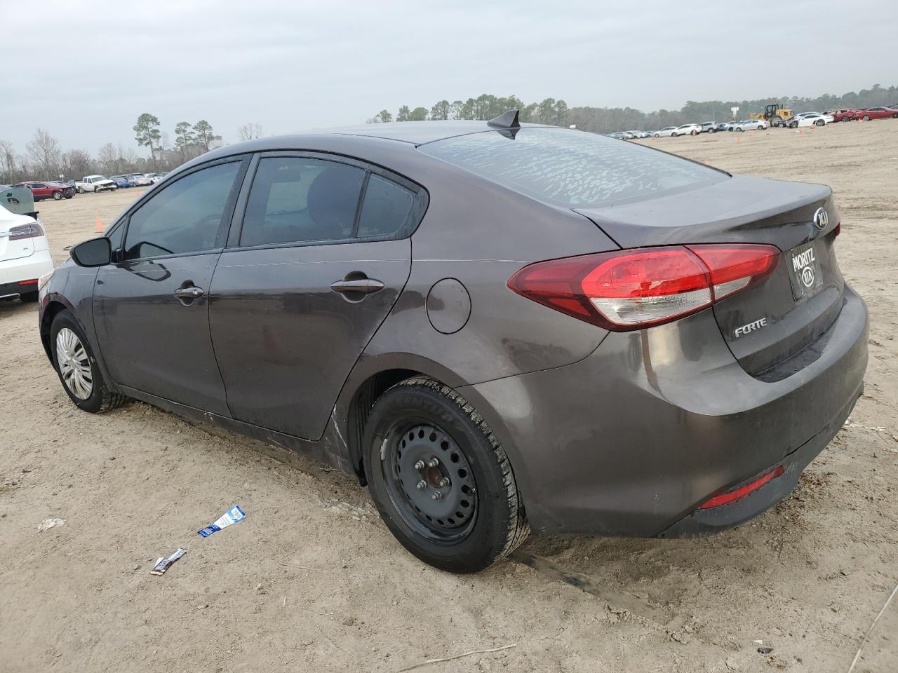 2018 Kia Forte - Image 2