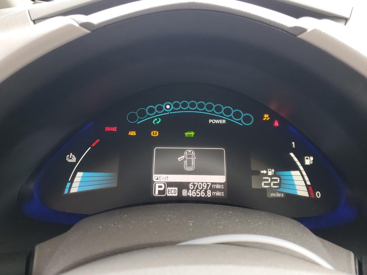 2015 Nissan Leaf - Image 9
