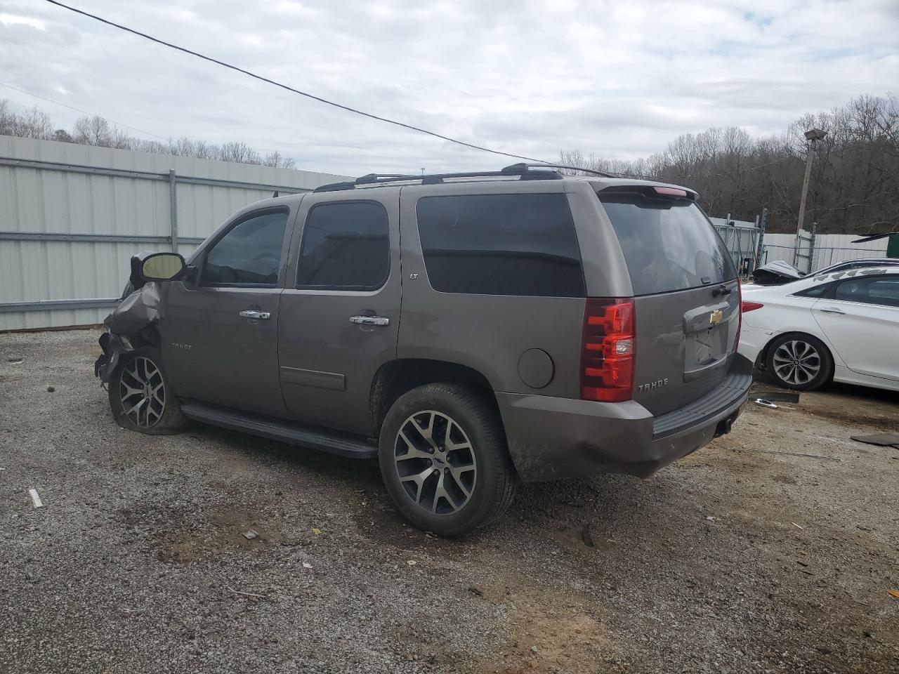 2013 Chevrolet Tahoe - Image 2