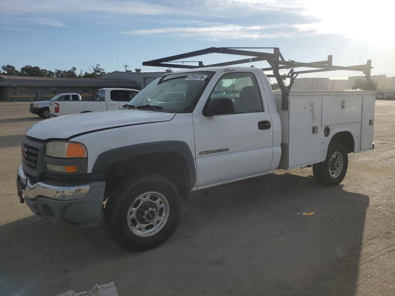 2005 GMC Sierra - Image 1