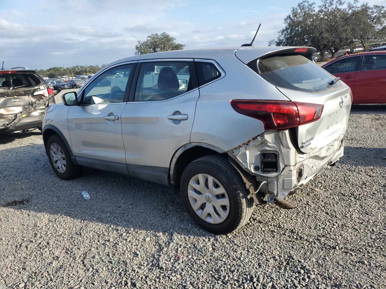 2019 Nissan Rogue - Image 2