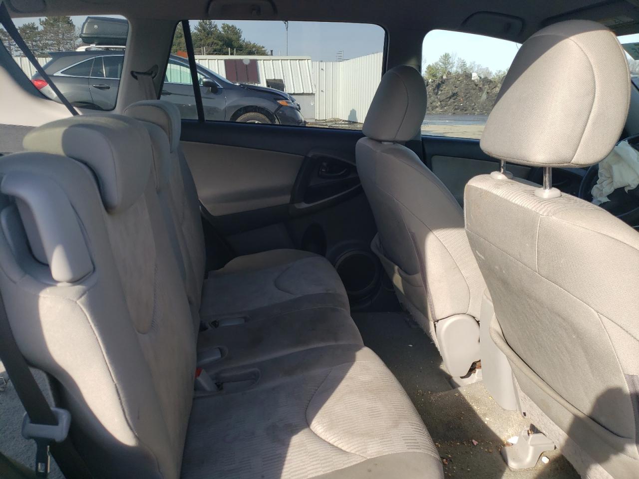 2009 Toyota RAV 4 - Image 12