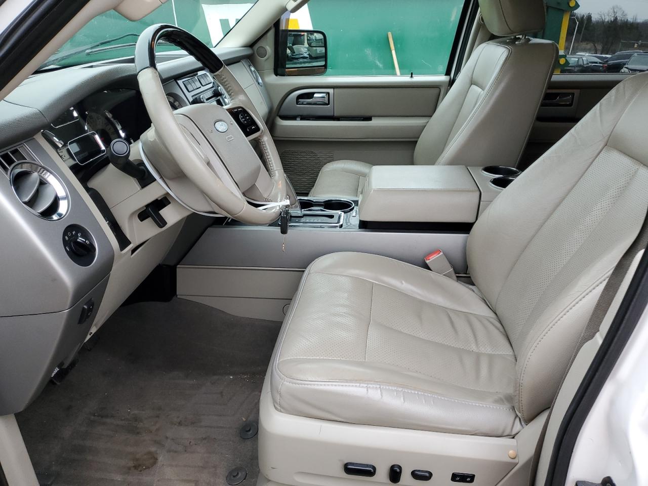 2012 Ford Expedition - Image 7