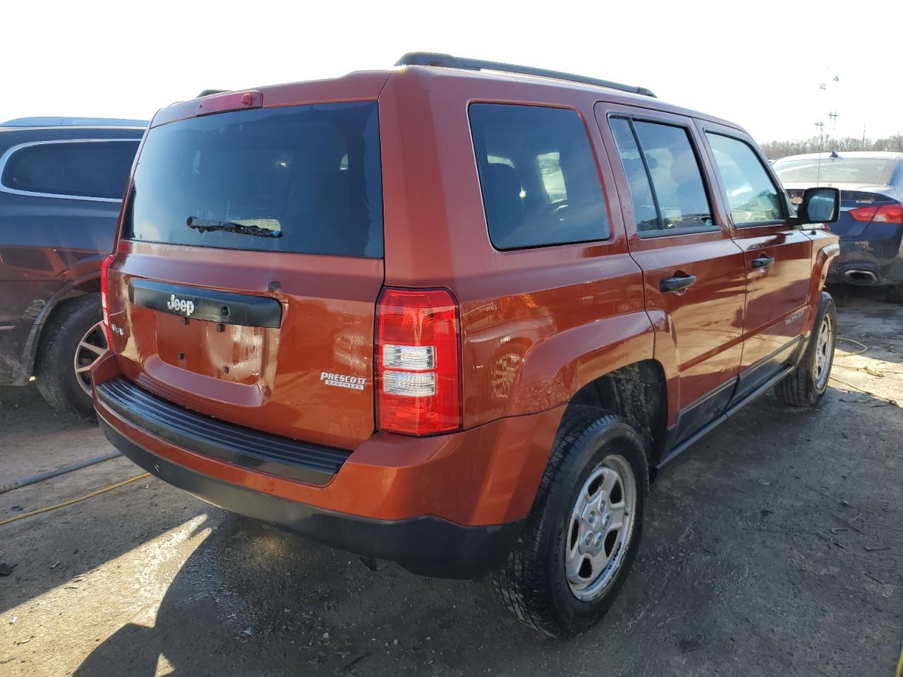2012 Jeep Liberty (Patriot) - Image 3