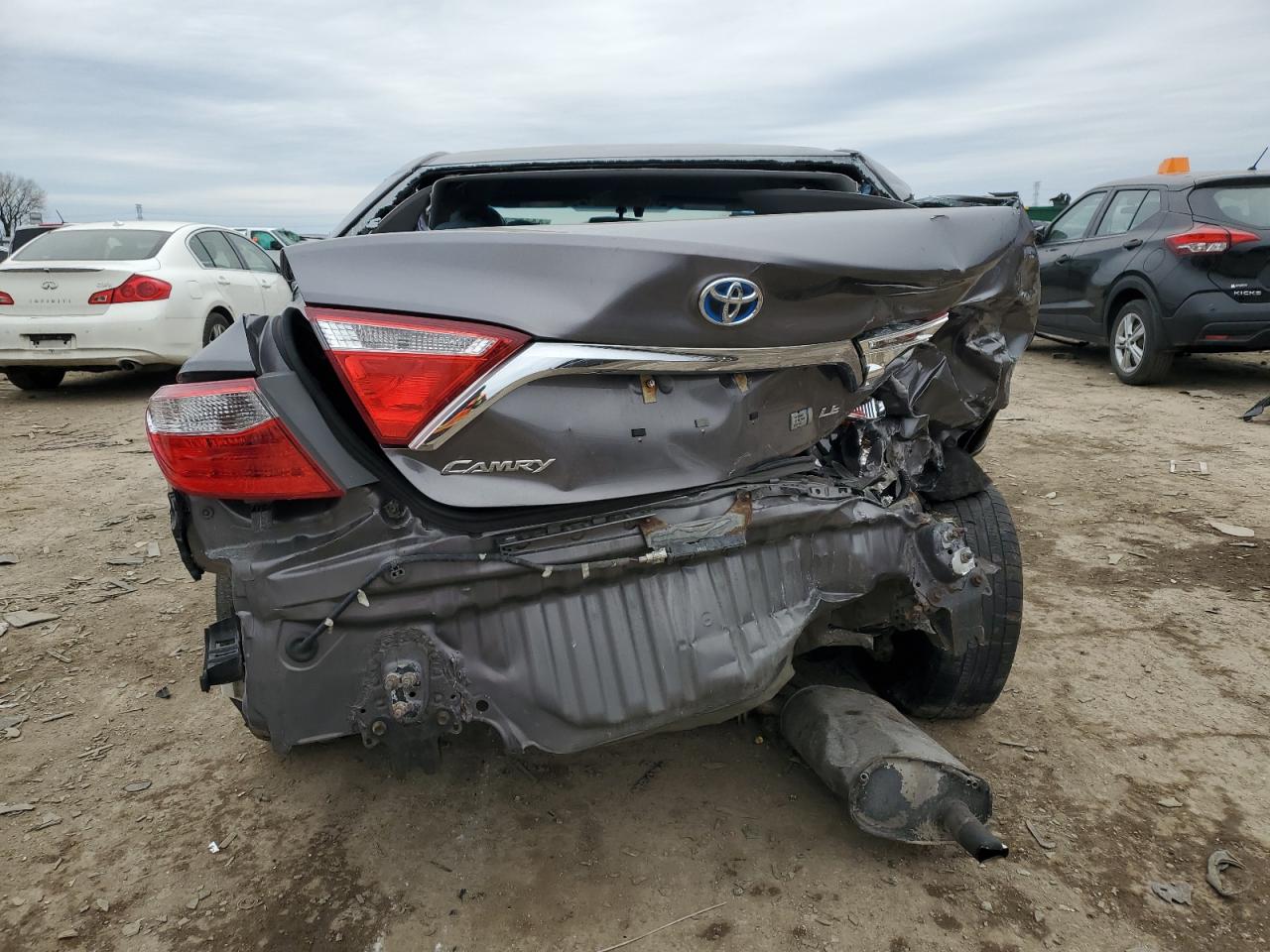 2016 Toyota Camry - Image 6