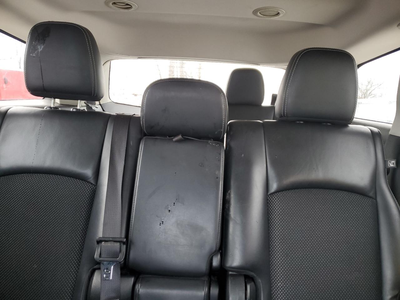 2017 Dodge Journey - Image 10