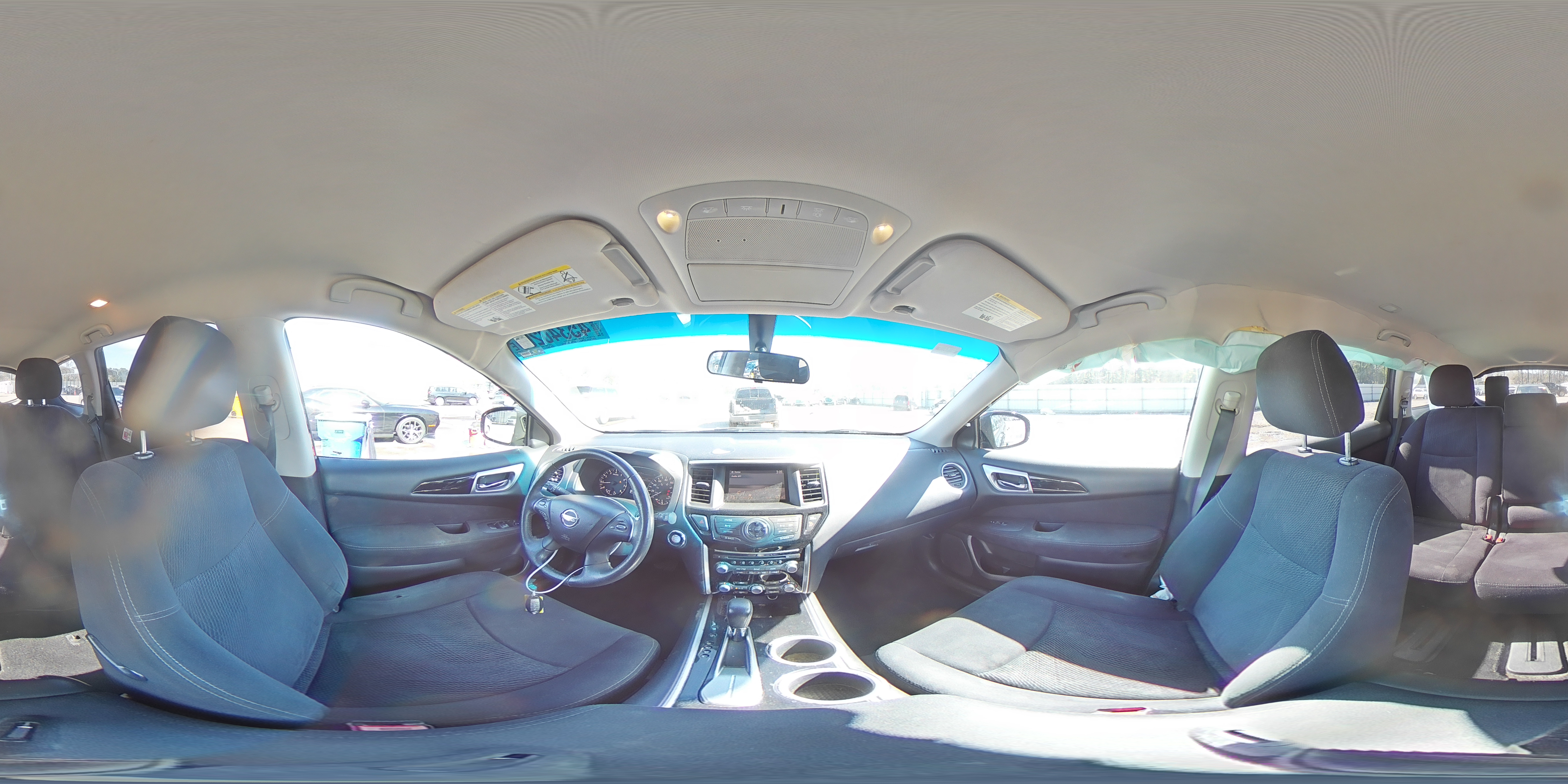 2013 Nissan Pathfinder - Image 14