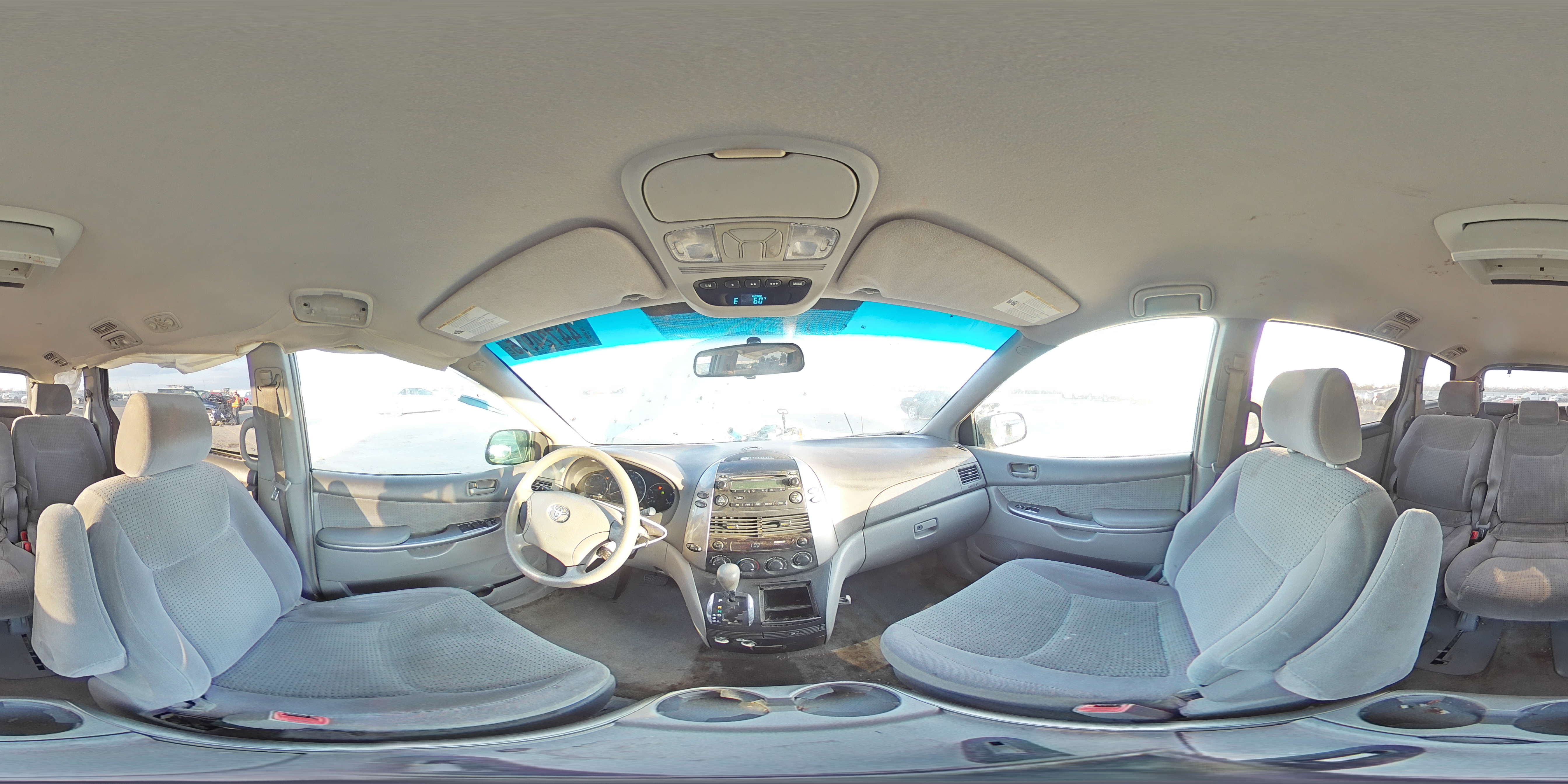2006 Toyota Sienna - Image 14