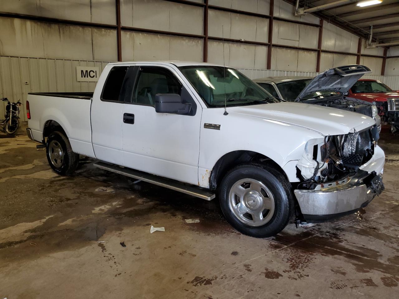 2005 Ford F-150 - Image 4