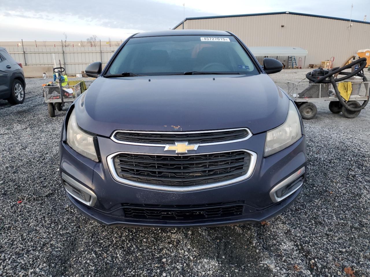 2015 Chevrolet Cruze - Image 5