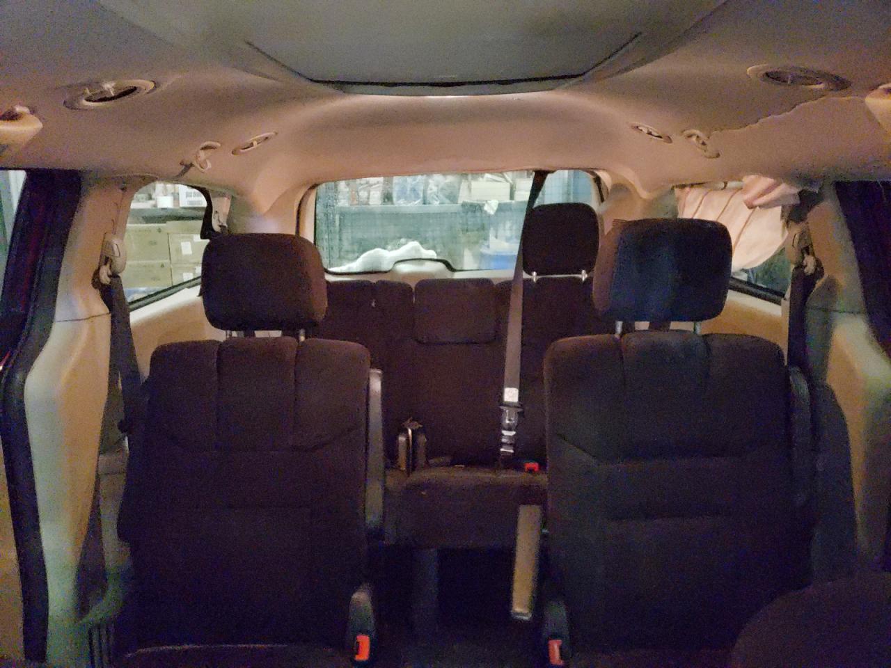 2014 Dodge Caravan - Image 10