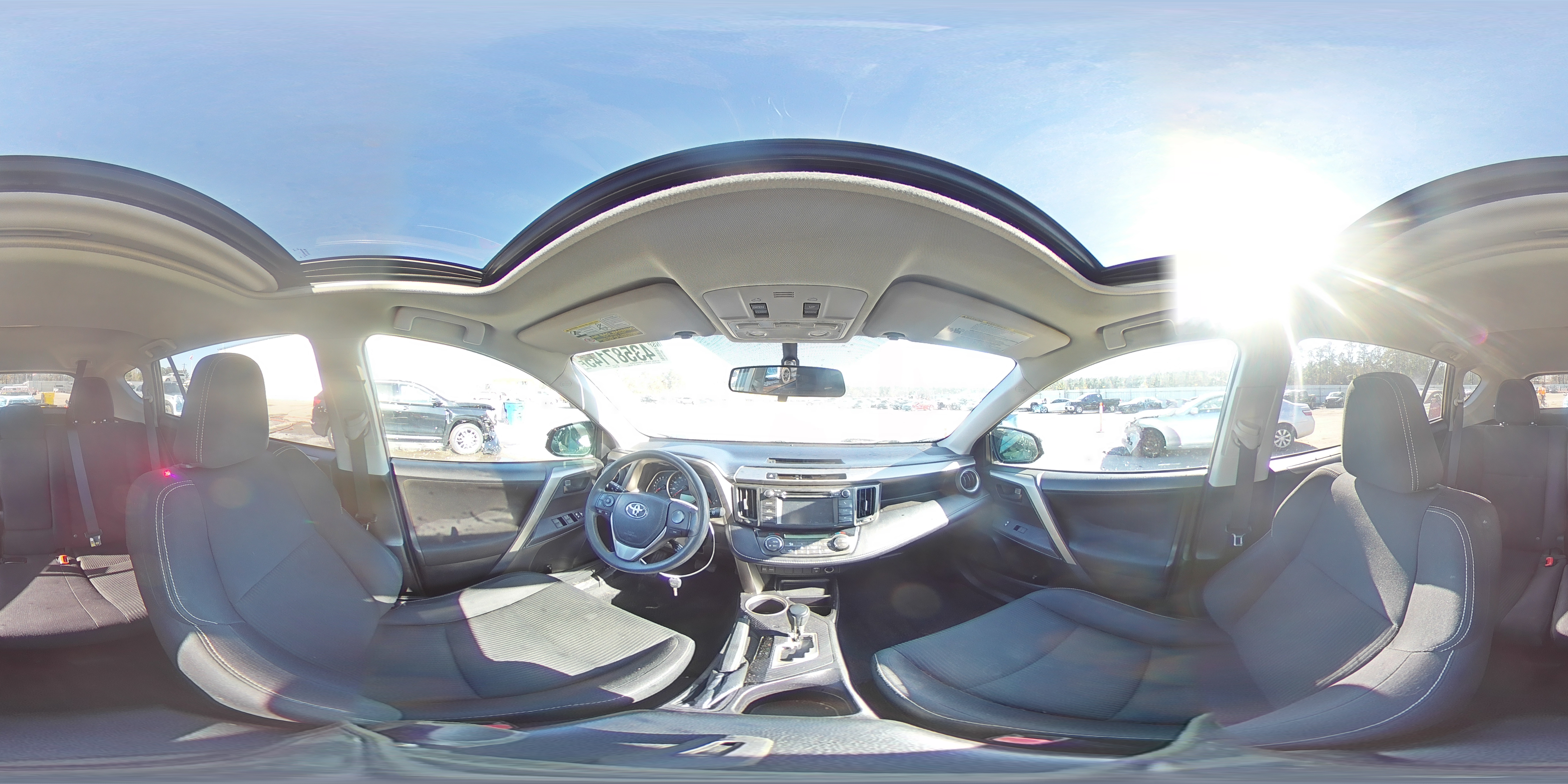 2013 Toyota RAV 4 - Image 16