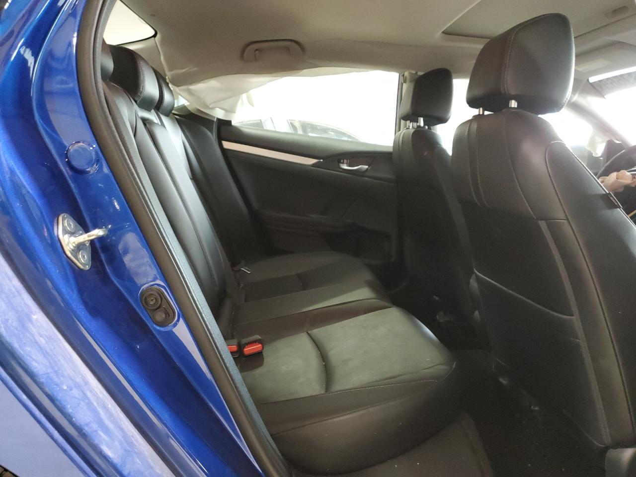2017 Honda Civic - Image 10