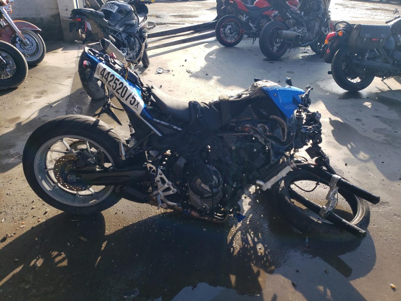 2023 SUZUKI GSX | -R1000 R 2023 SUZUKI GSX | -R1000 R