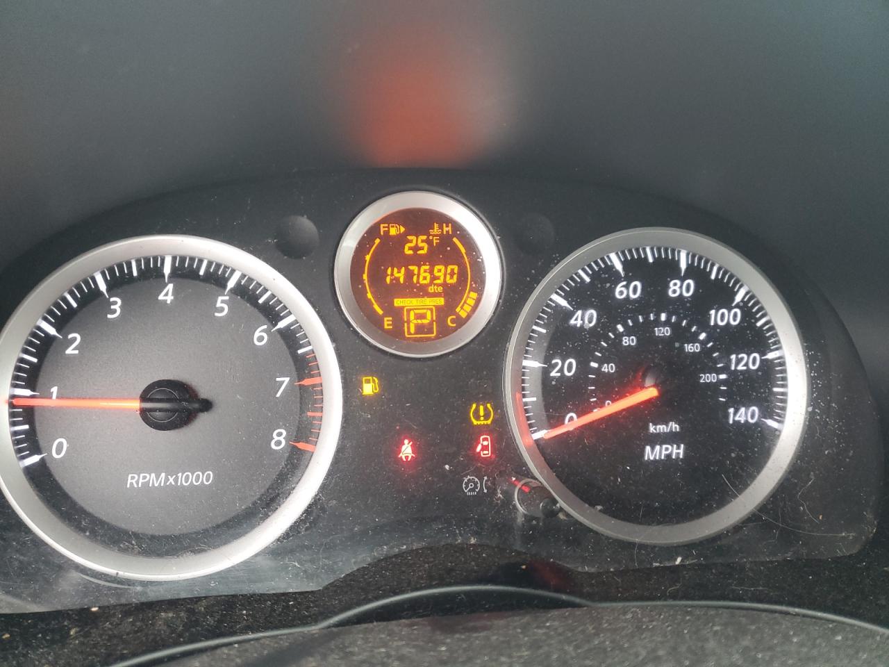 2012 Nissan Sentra - Image 9