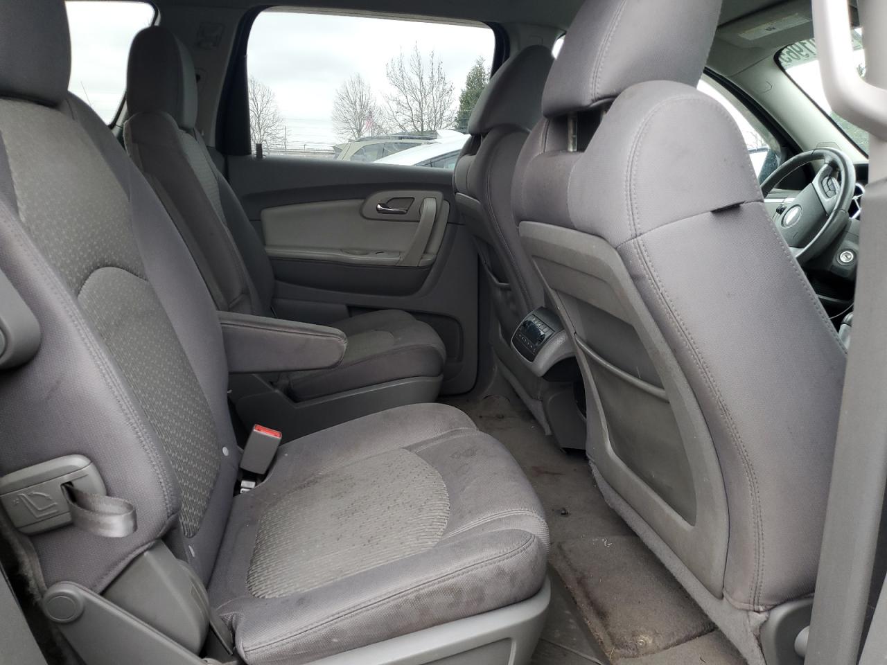 2012 Chevrolet Traverse - Image 11