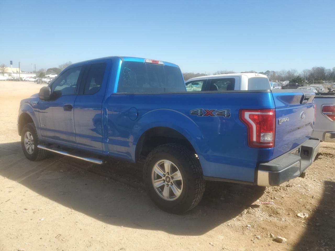 2015 Ford F-150 - Image 2