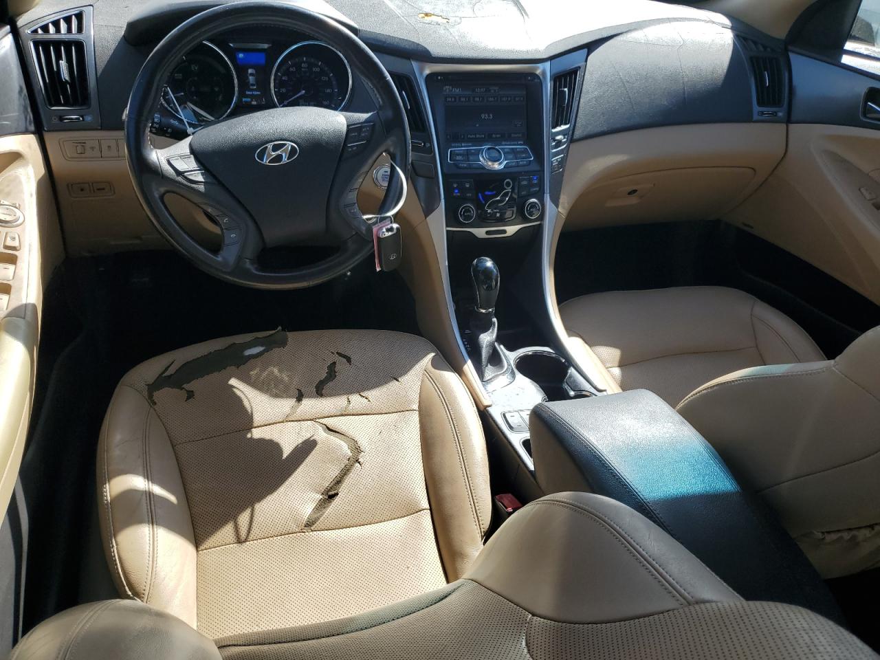 2015 Hyundai Sonata - Image 8