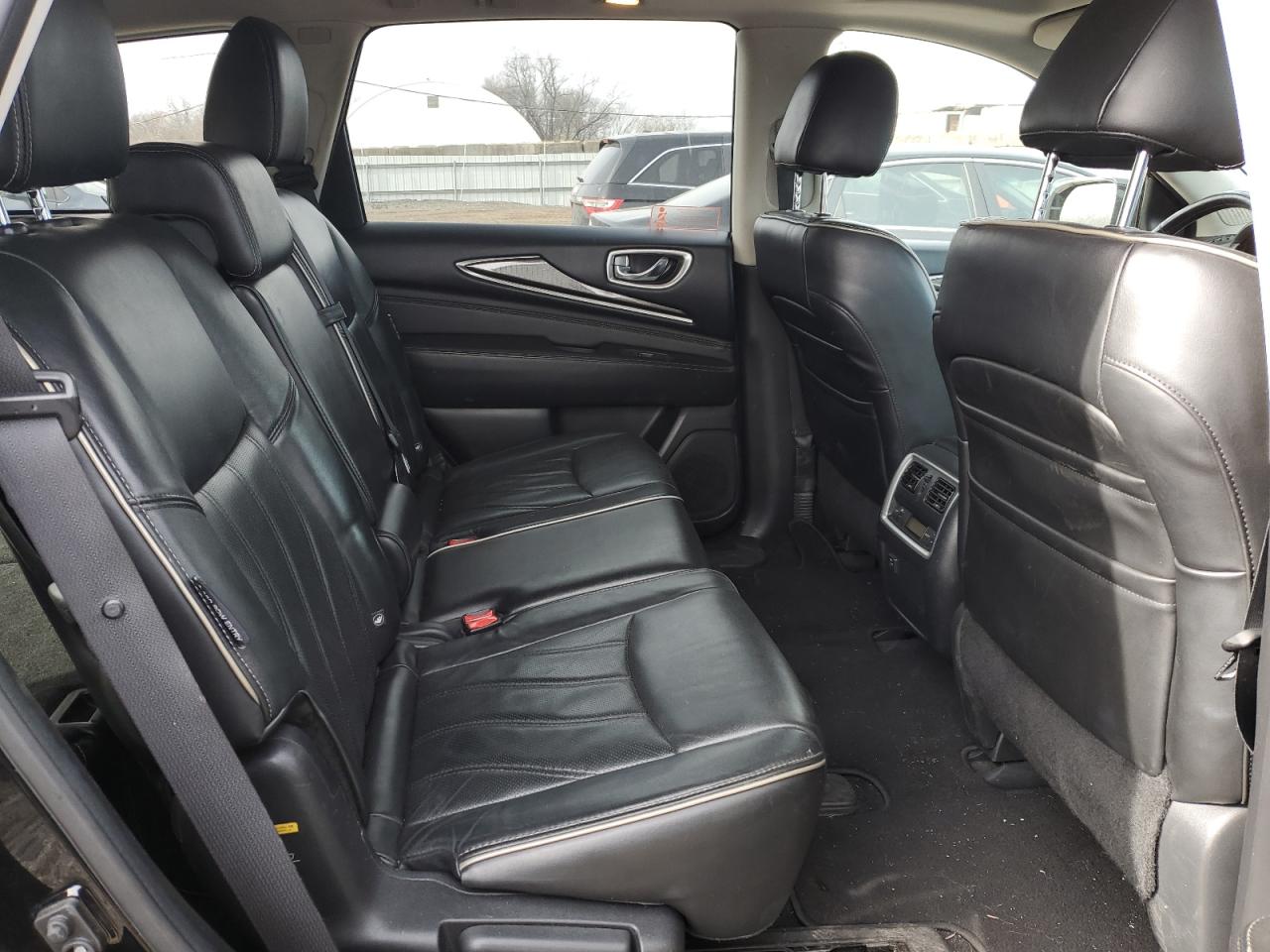 2018 Infiniti QX60 - Image 11