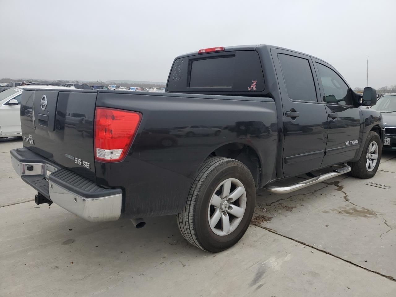 2010 Nissan Titan - Image 3