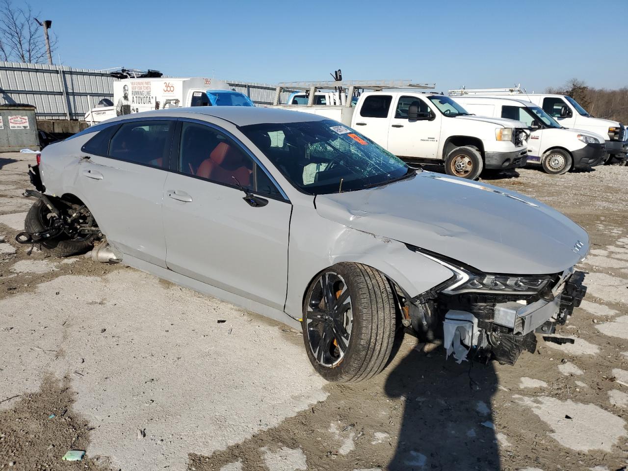 2024 Kia K5 - Image 4