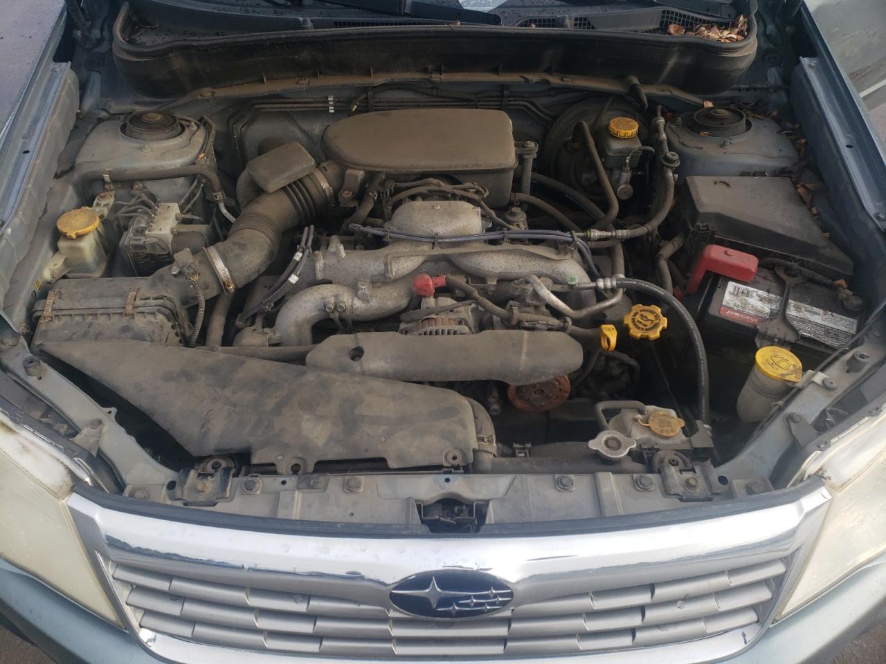 2010 Subaru Forester - Image 12