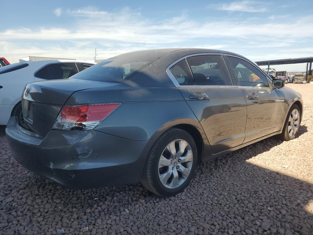 2009 Honda Accord - Image 3