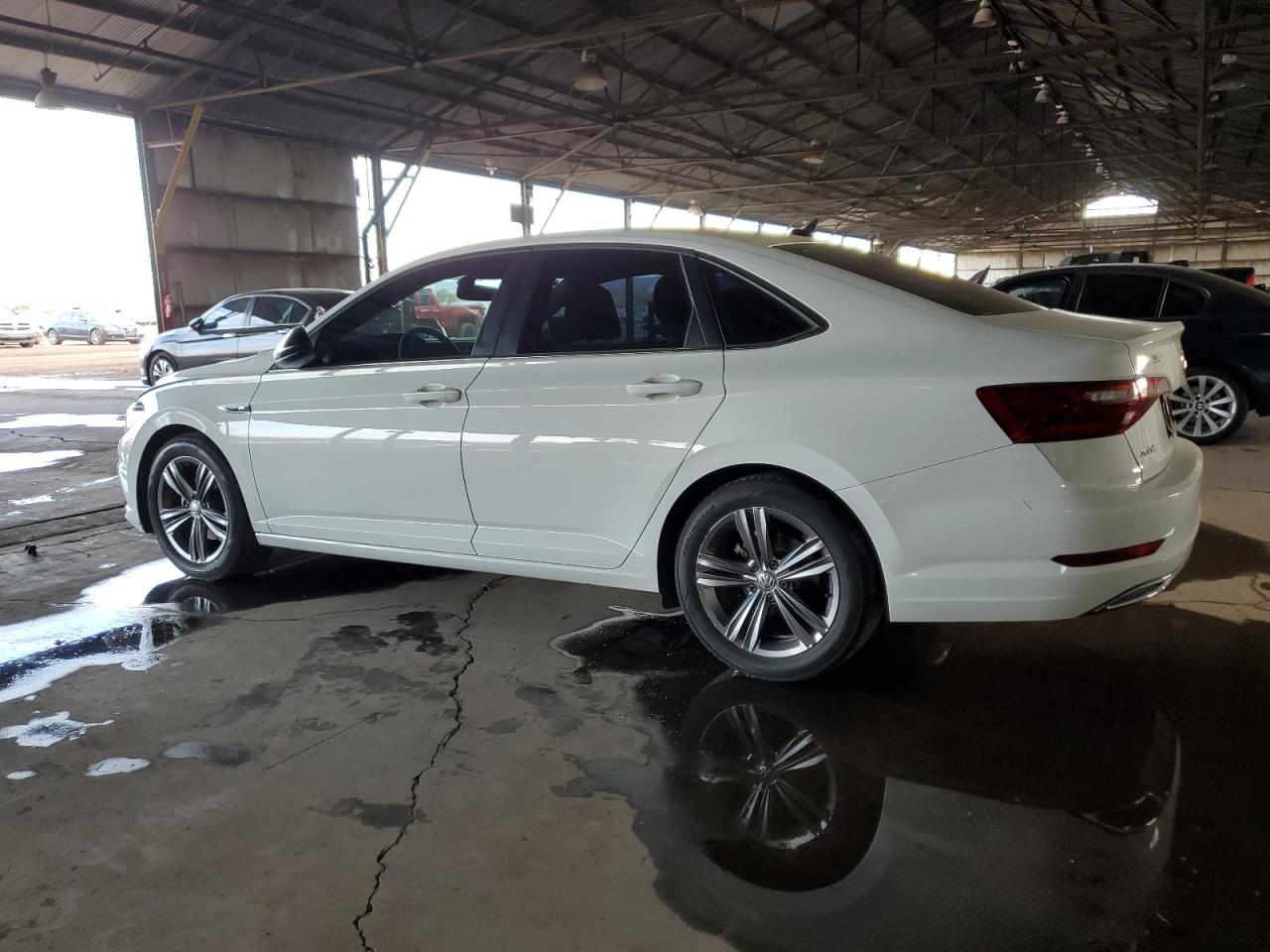 2020 Volkswagen Jetta - Image 2