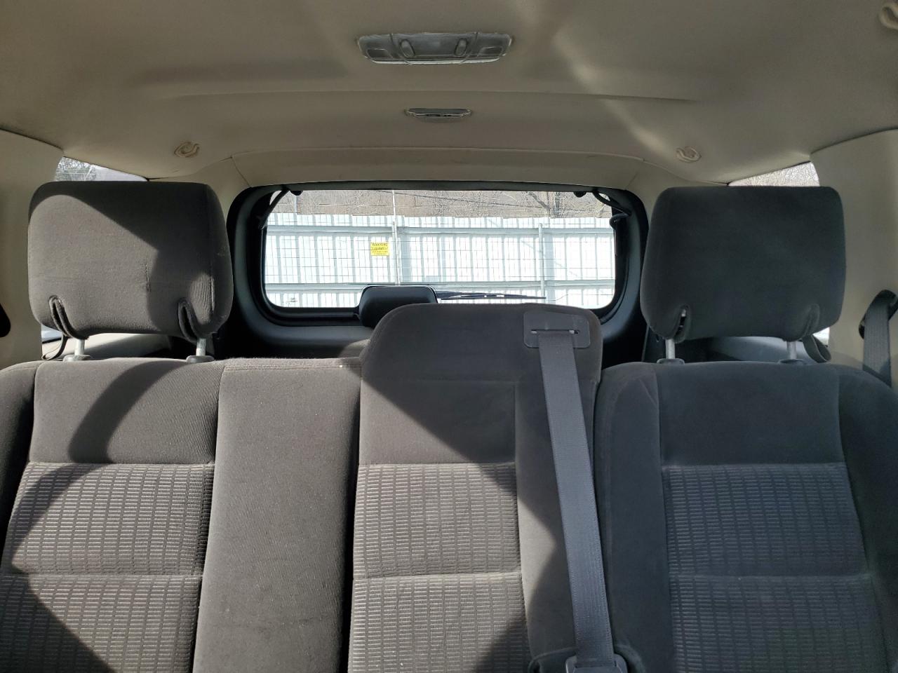 2010 Ford Explorer - Image 10