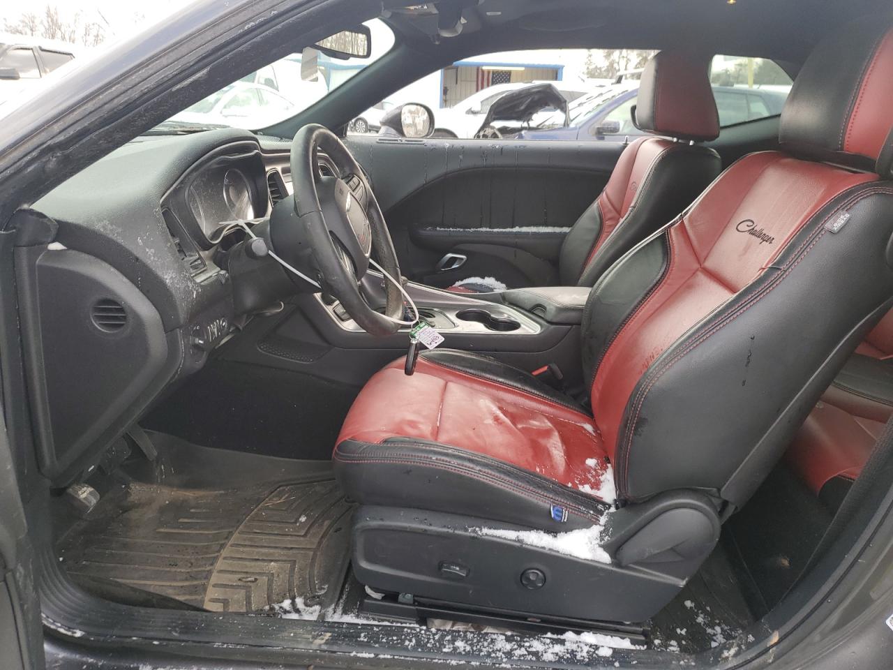 2019 Dodge Challenger - Image 7