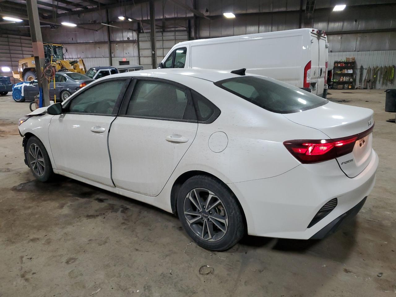 2022 Kia Forte - Image 2